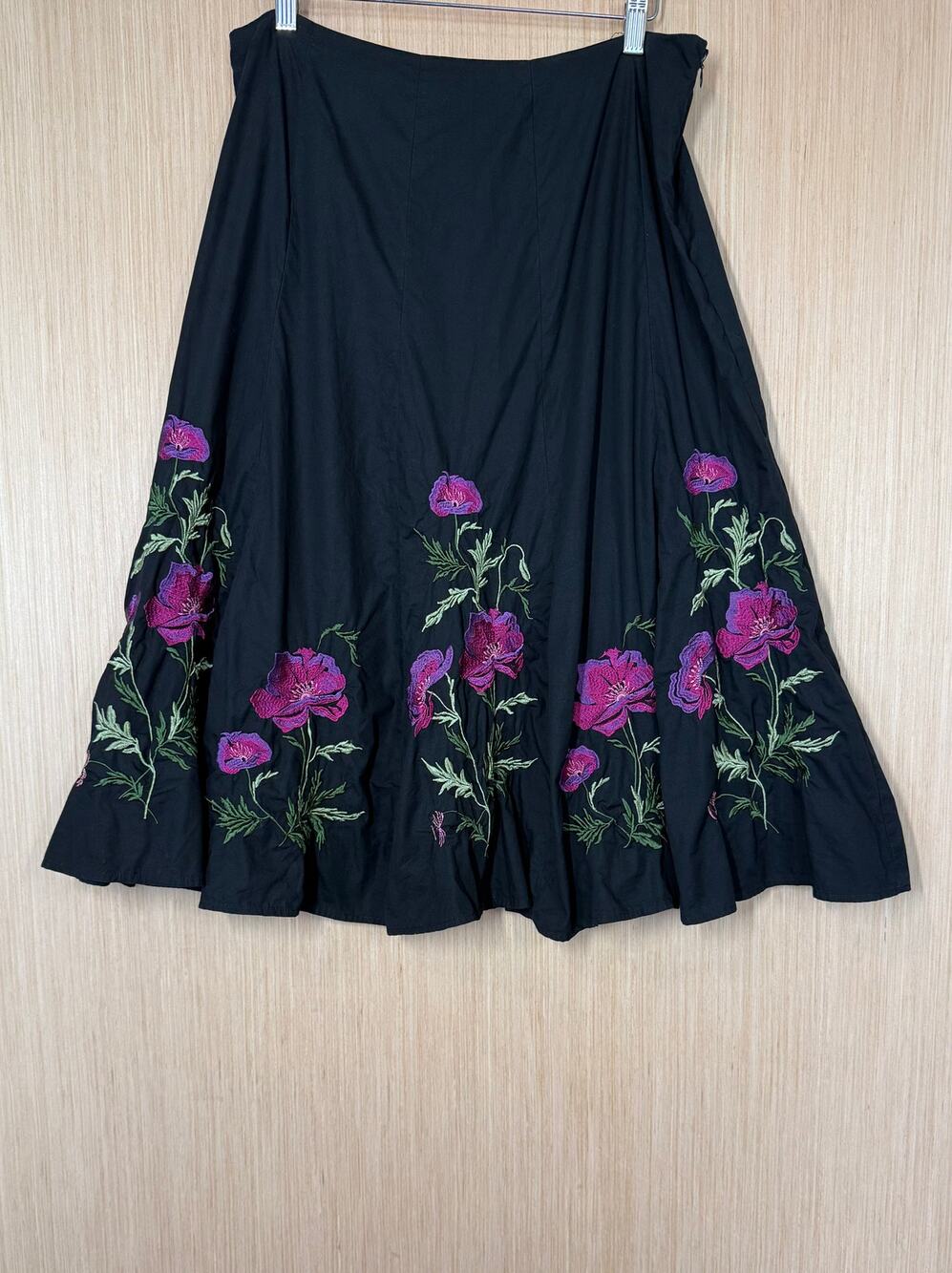 Sunny Leigh 100% Cotton Floral Embroidered Midi Skirt Size 14 Black Whimsigoth